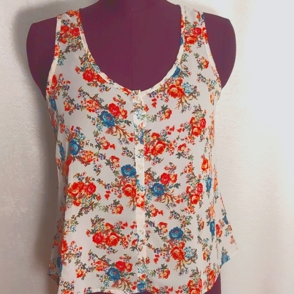 Ambiance Apparel Sheer - Picture 2 of 6